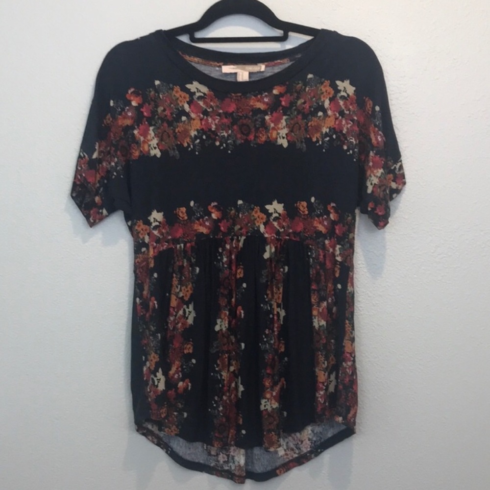 Forever 21 Contemporary Floral Babydoll Shirt